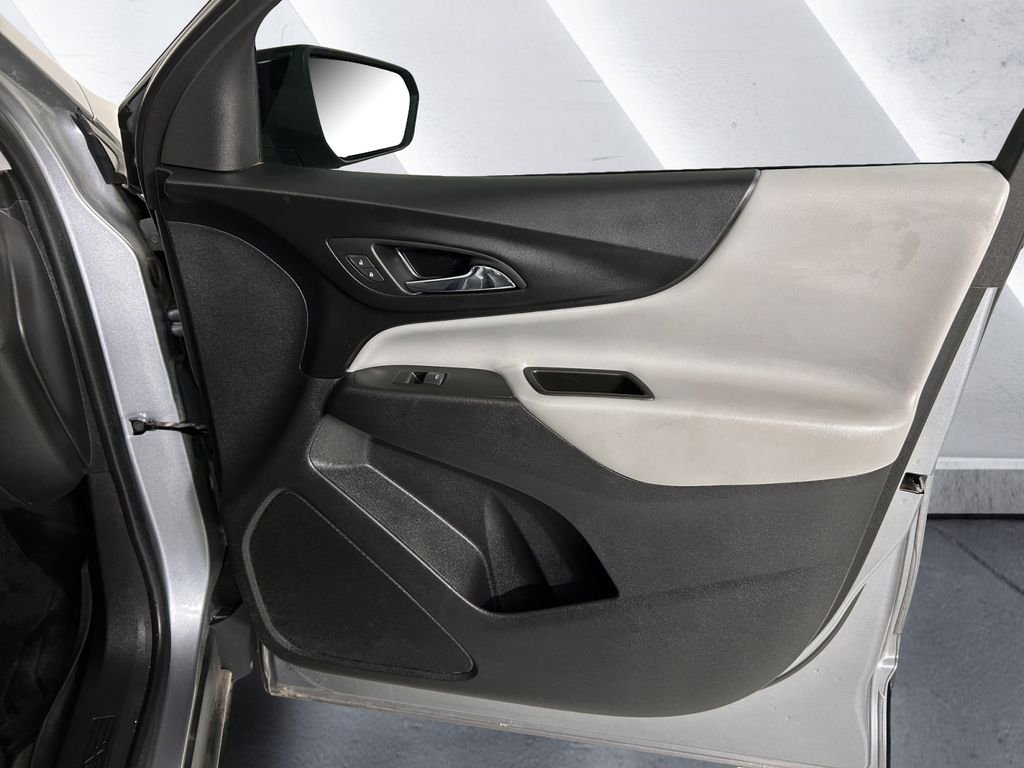 Used 2023 Gray Chevrolet LS image 15
