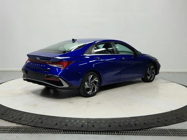 Used 2025 Blue Hyundai Limited image 8