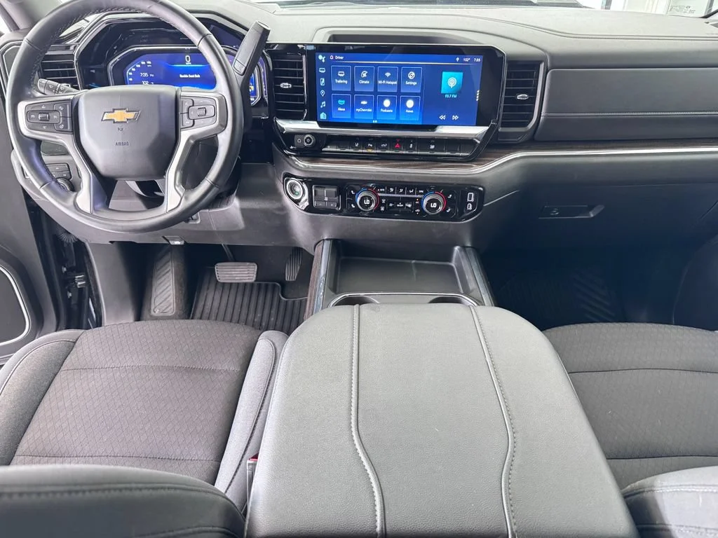 2024 Chevrolet Silverado 2500HD LT - Photo 14