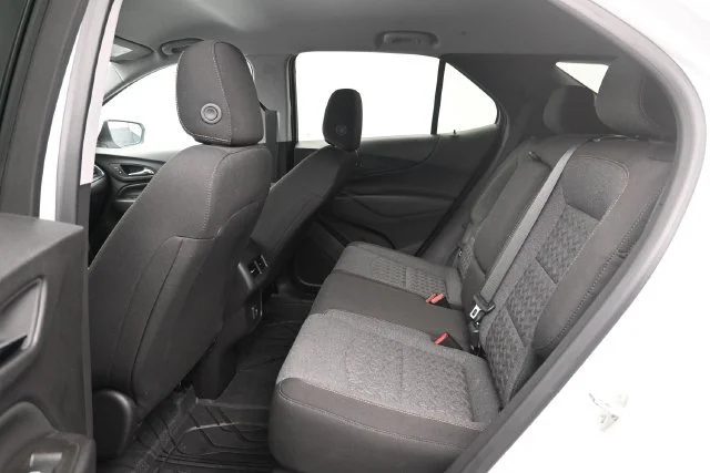 Used 2024 Summit White Chevrolet LT image 21