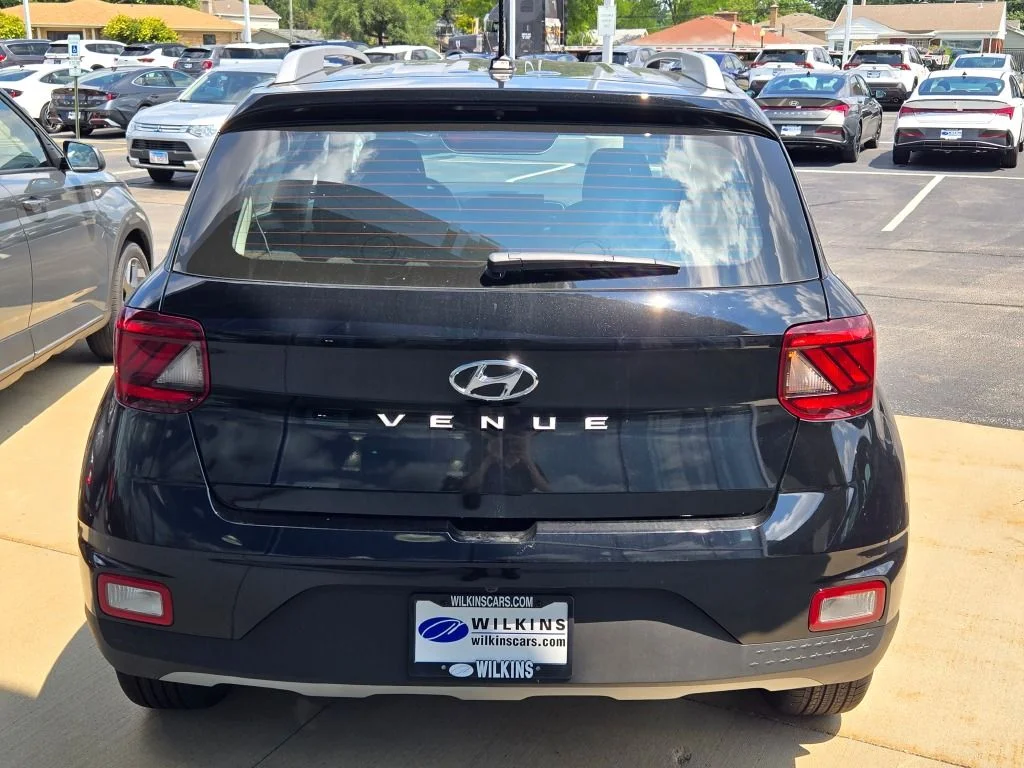 New 2026 Onyx Black Hyundai SEL image 11