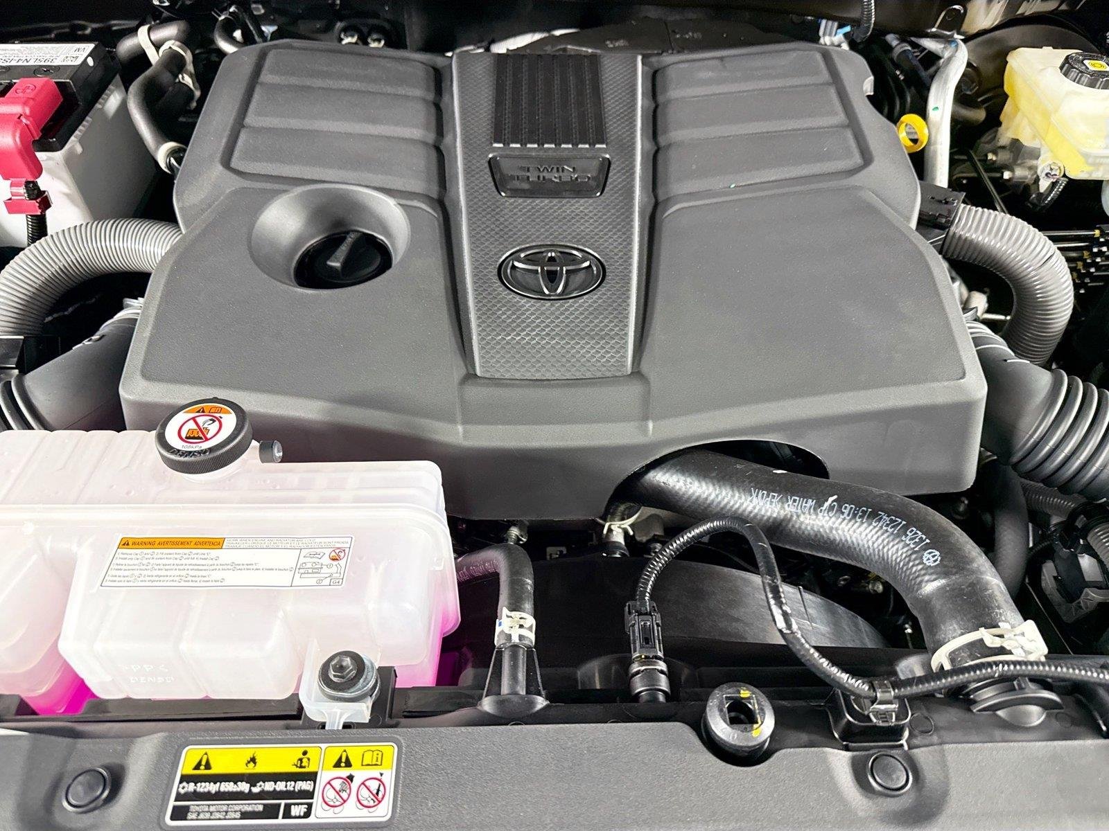 New 2026 Magnetic Gray Metallic Toyota Platinum image 11