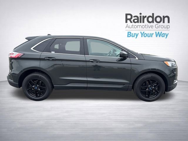 Used 2022 Forged Green Metallic Ford SEL image 8