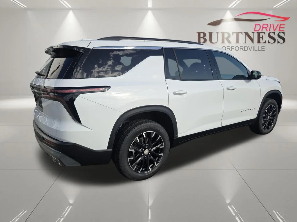 2026 Chevrolet Traverse LT - Photo 7