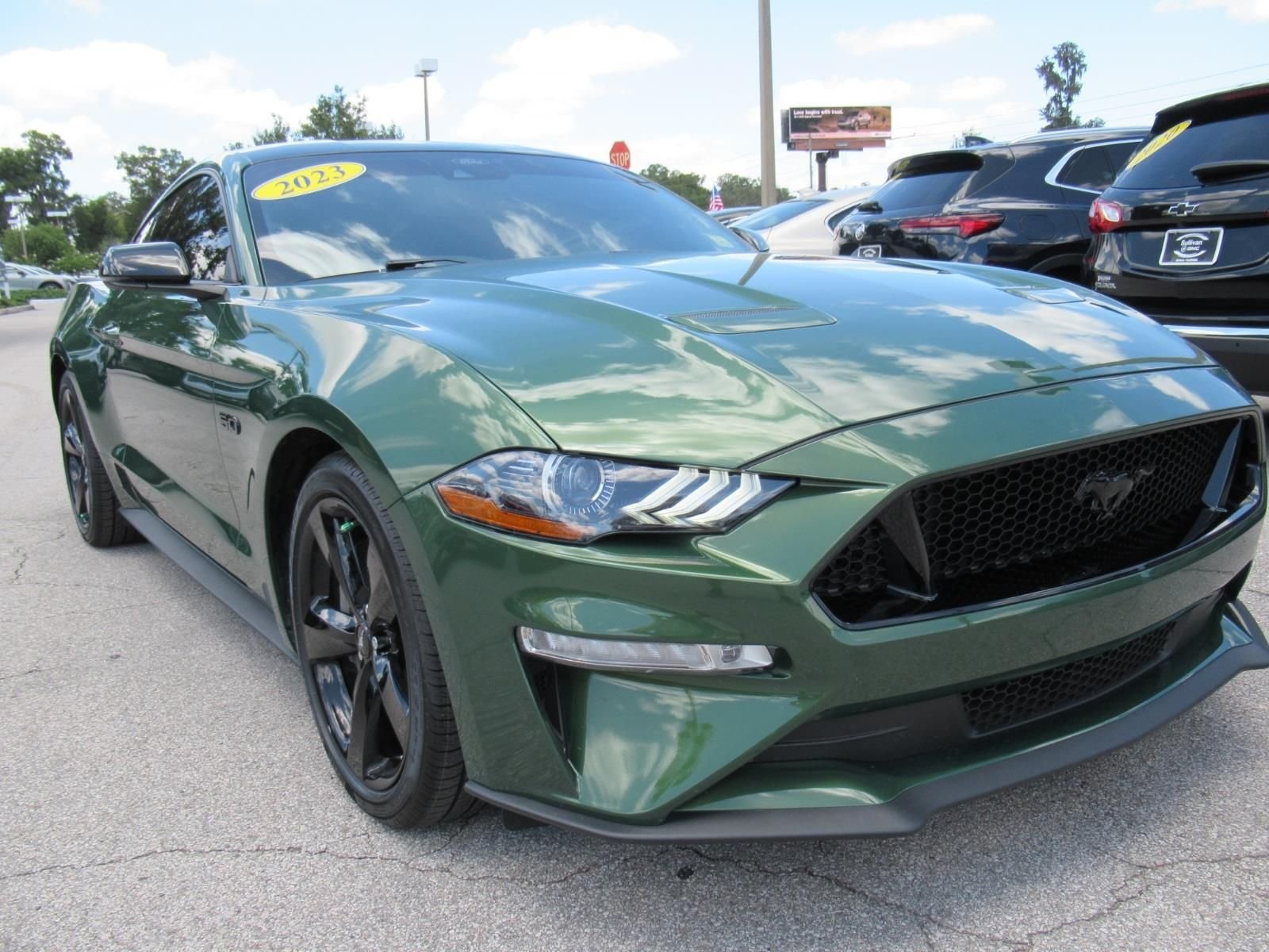 Used 2023 Green Ford GT Premium image 3