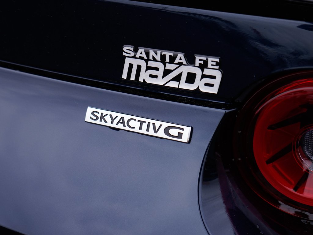 New 2026 Deep Crystal Blue Mica Mazda Club image 10