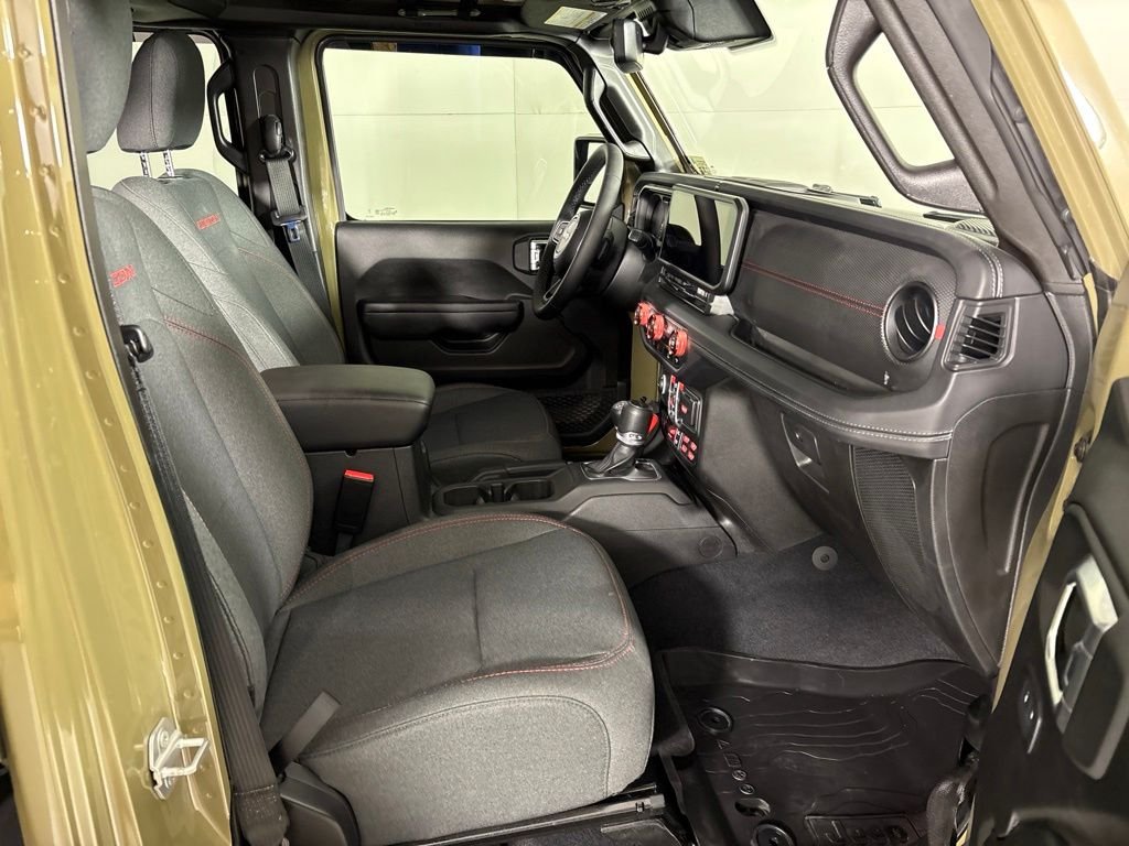 Used 2025 Green Jeep Rubicon image 23