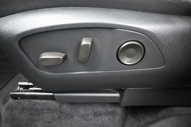 Used 2024 Gray Chevrolet LT image 33