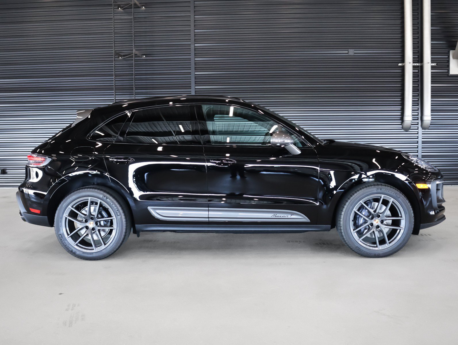 New 2026 Black Porsche T image 11