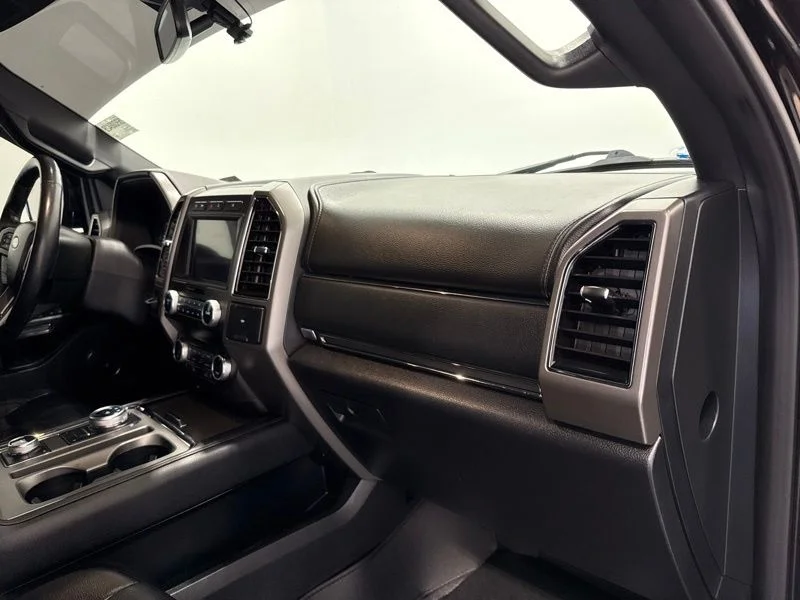 Used 2021 Black Ford XLT image 20