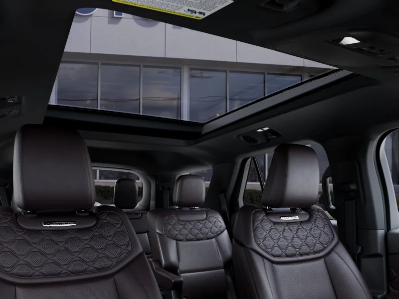 New 2027 Carbonized Gray Metallic Ford Platinum image 22