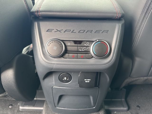 New 2026 Star White Metallic Tri-Coat Ford ST image 13