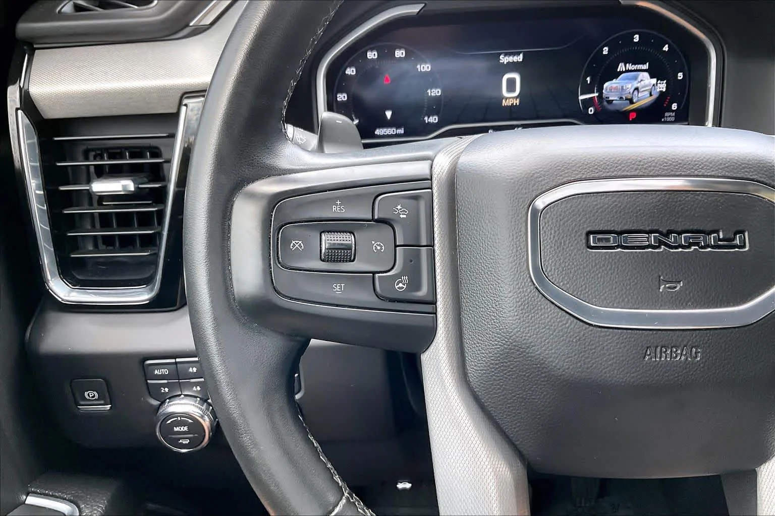 Used 2023 White Frost Tricoat GMC Denali image 24