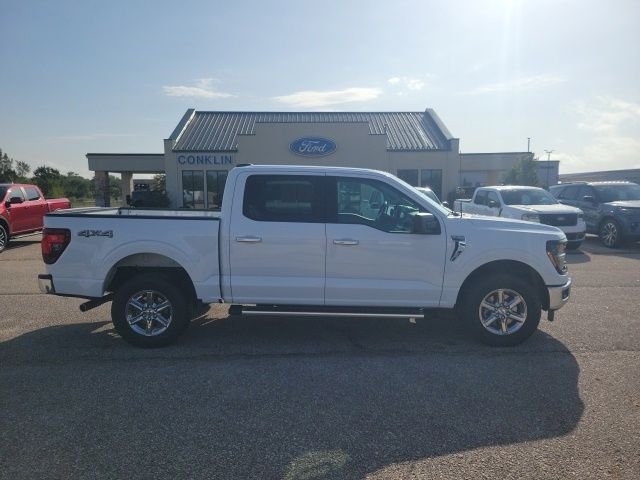 Used 2025 White Ford XLT image 23