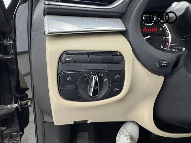 Used 2019 Black INFINITI LUXE image 35