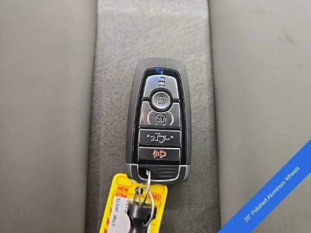 New 2026 Star White Metallic Tri-Coat Ford Platinum® image 36