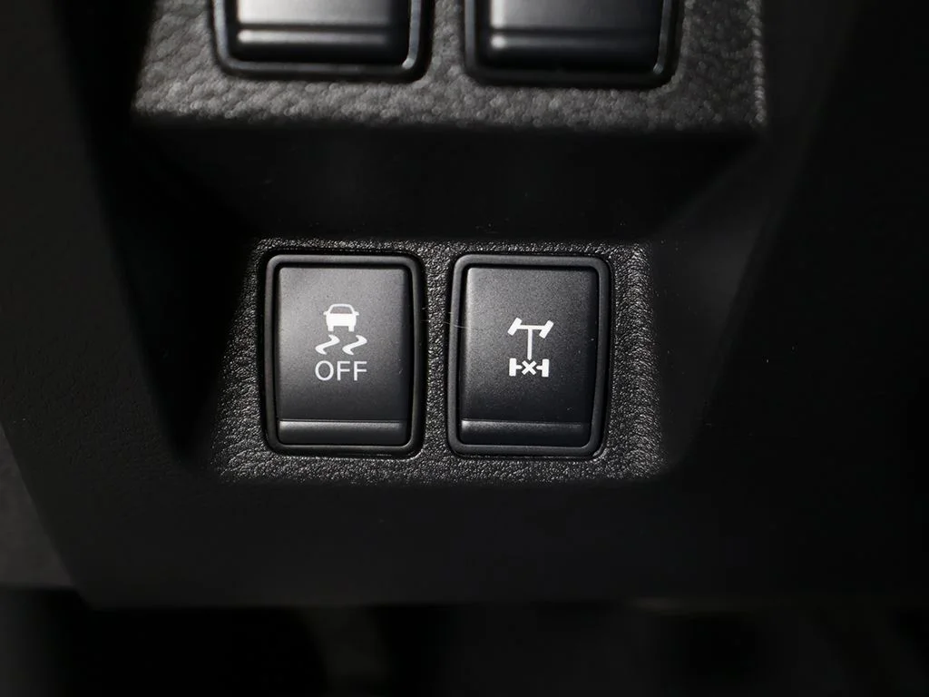 Used 2024 Boulder Gray Nissan PRO-4X image 38