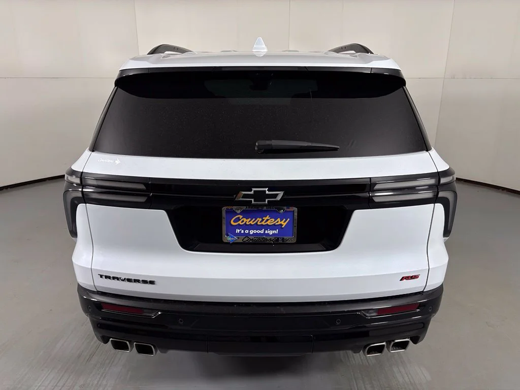 Certified Used 2026 Polar White Tricoat Chevrolet RS image 8