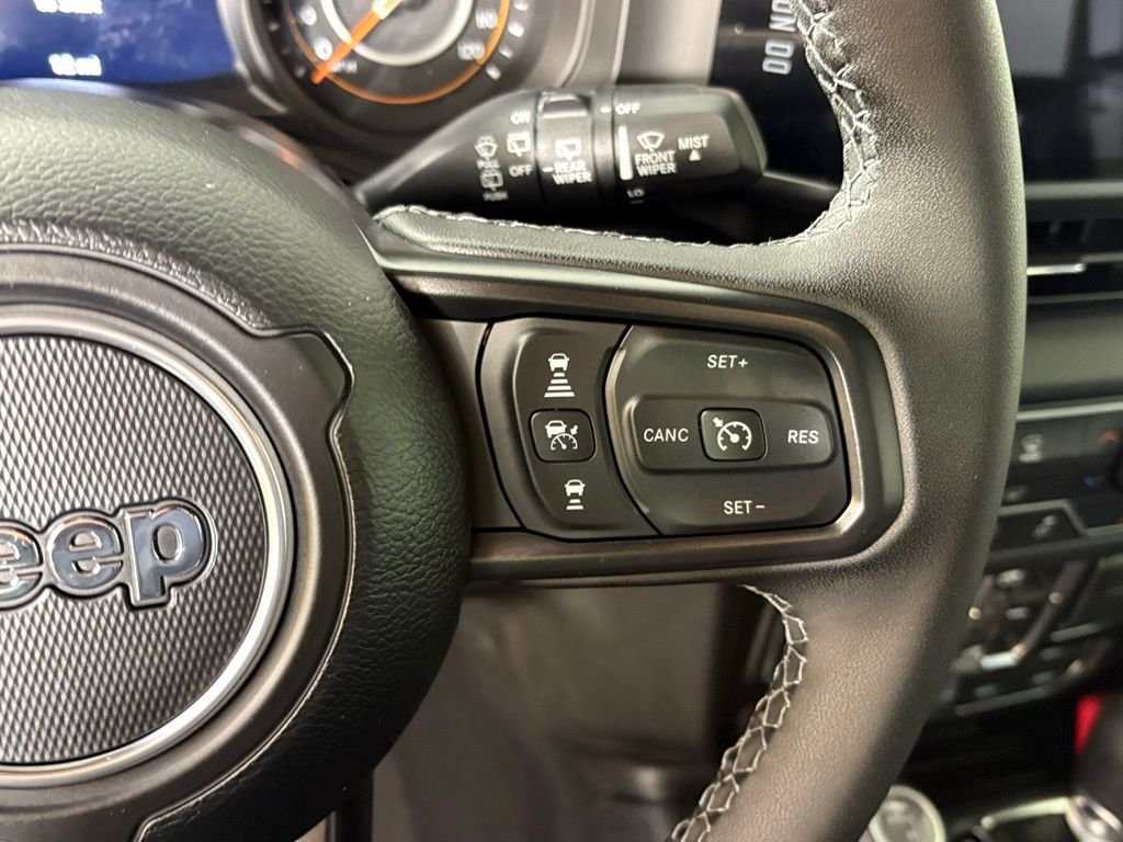New 2026 Hydro Blue Pearlcoat Jeep Rubicon image 23