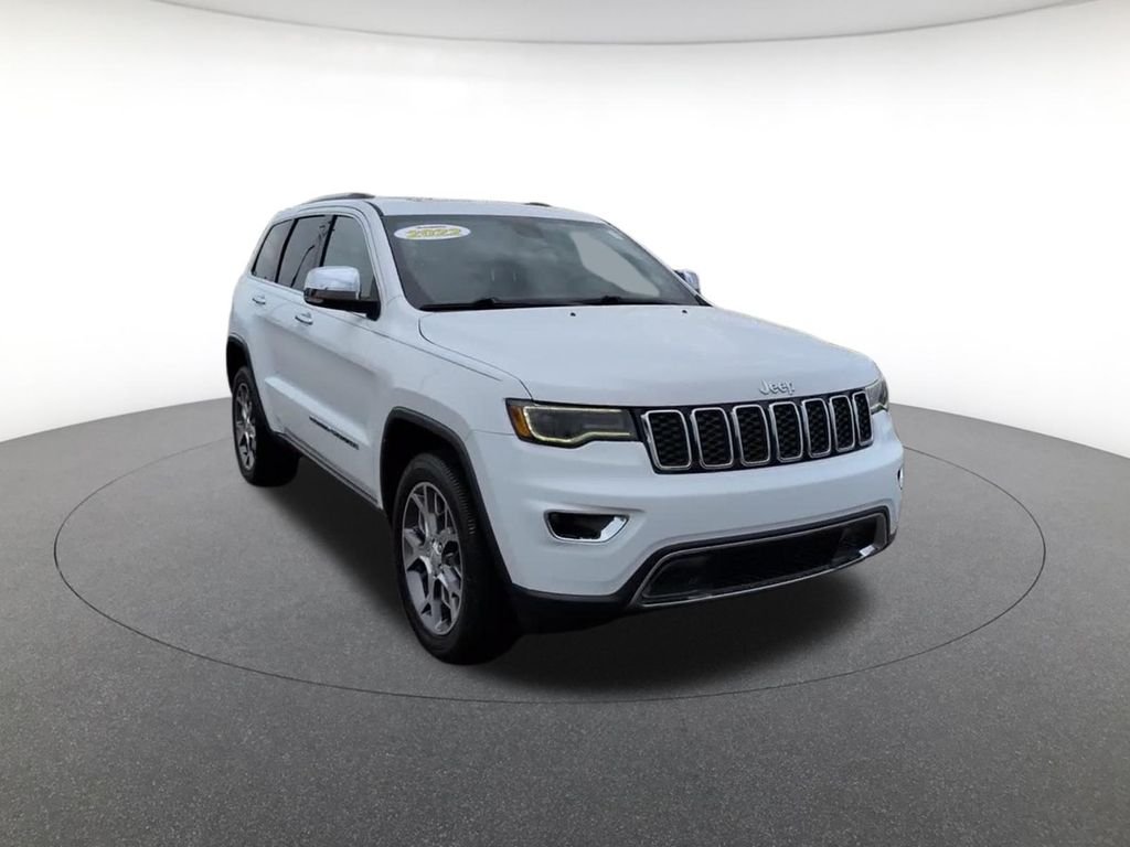 Used 2022 White Jeep Limited image 4