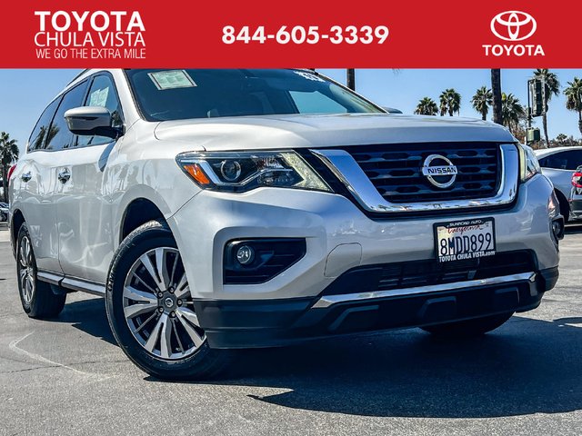 2019 Nissan Pathfinder SV