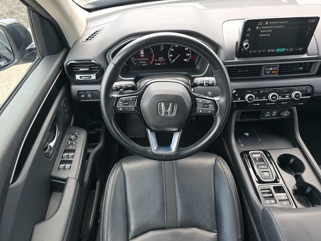 Used 2023 Black Honda EX-L image 16