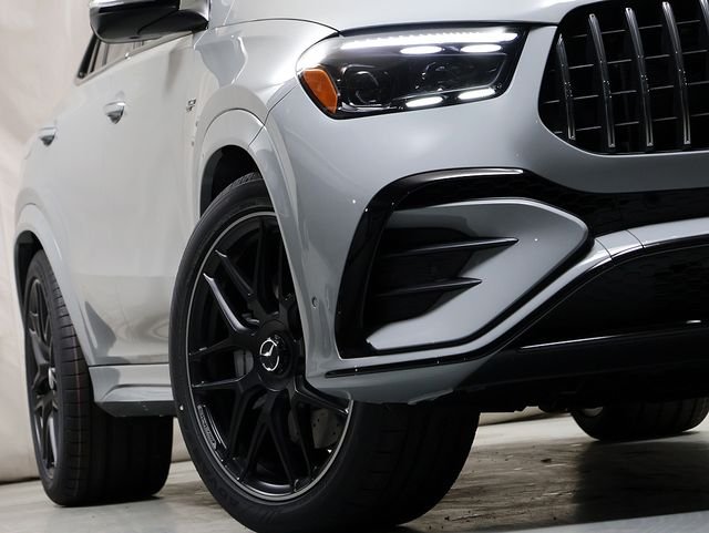 New 2026 MANUFAKTUR Alpine Grey Mercedes-Benz AMG® GLE 53 4MATIC+ Coupe image 4