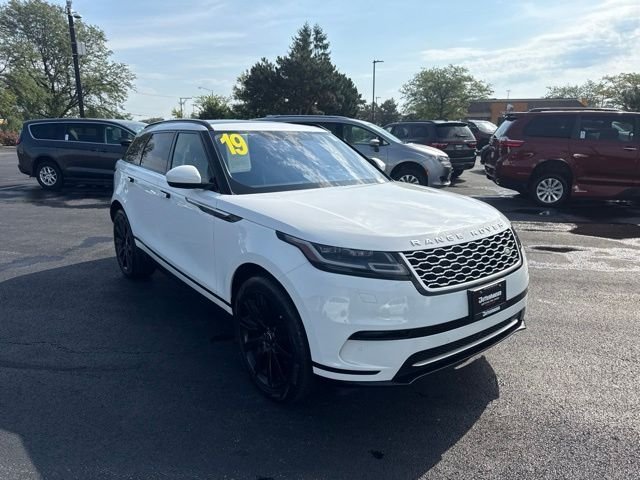 Used 2019 White Land Rover S image 6