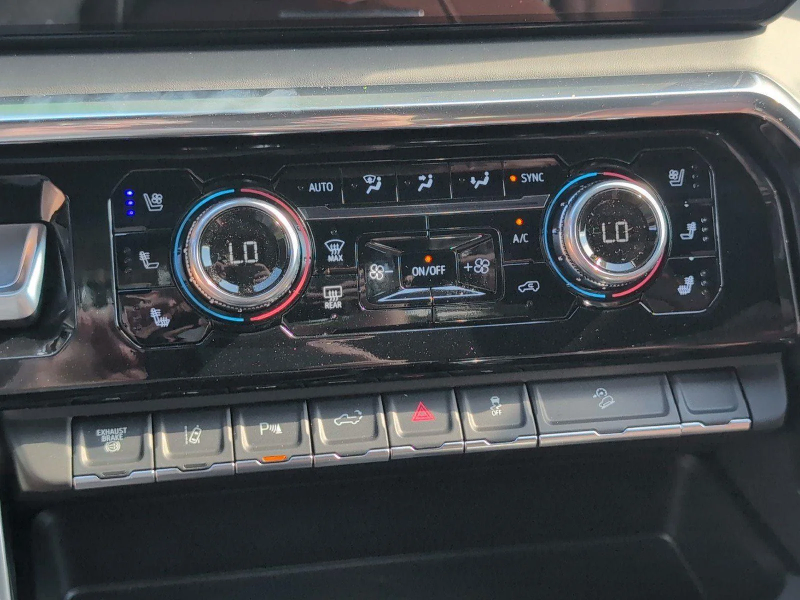 New 2026 Sterling Metallic GMC Denali Ultimate image 25