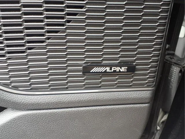 Certified Used 2023 Black Jeep Overland image 18