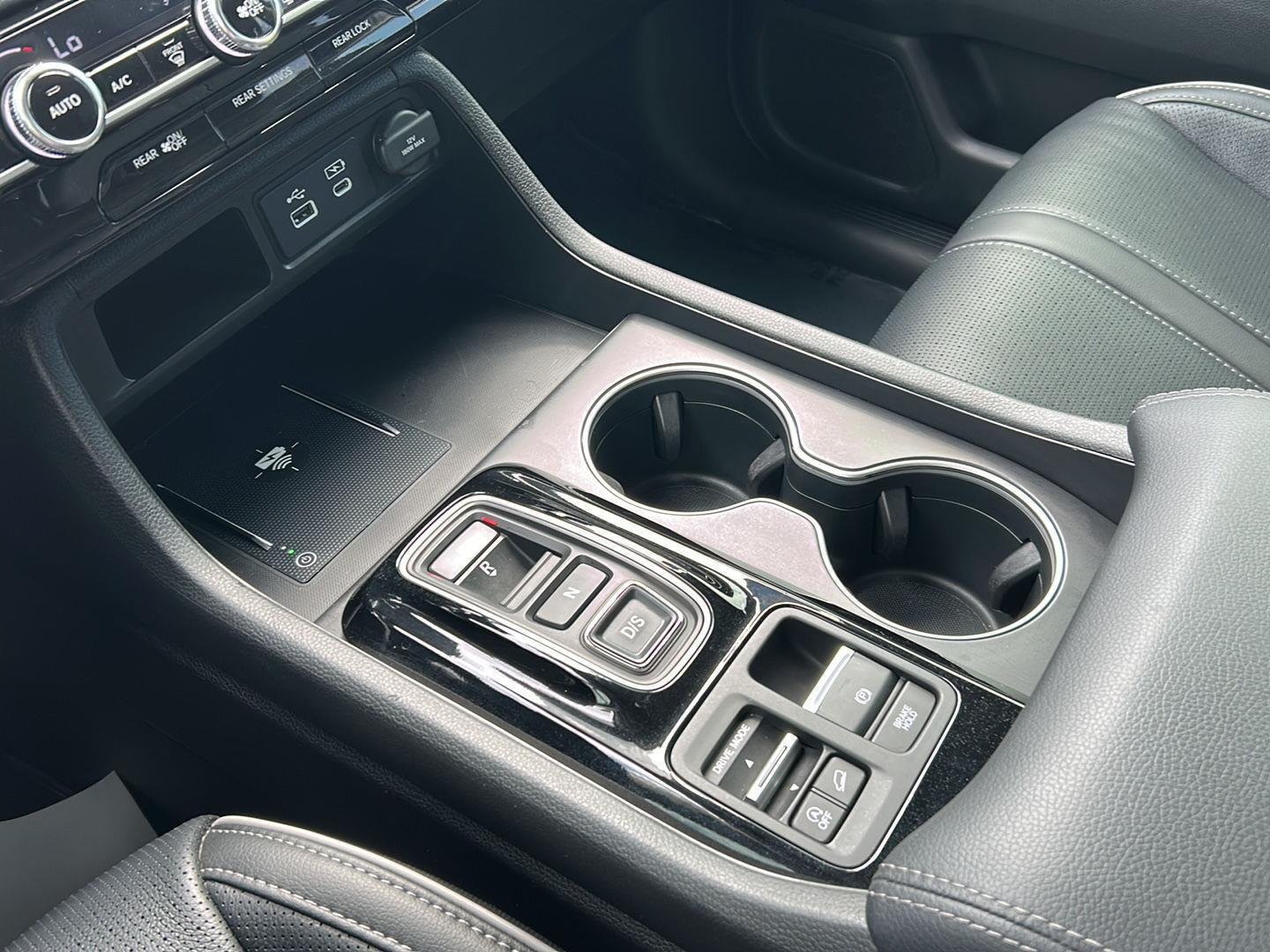 2023 Honda Pilot Elite - Photo 8