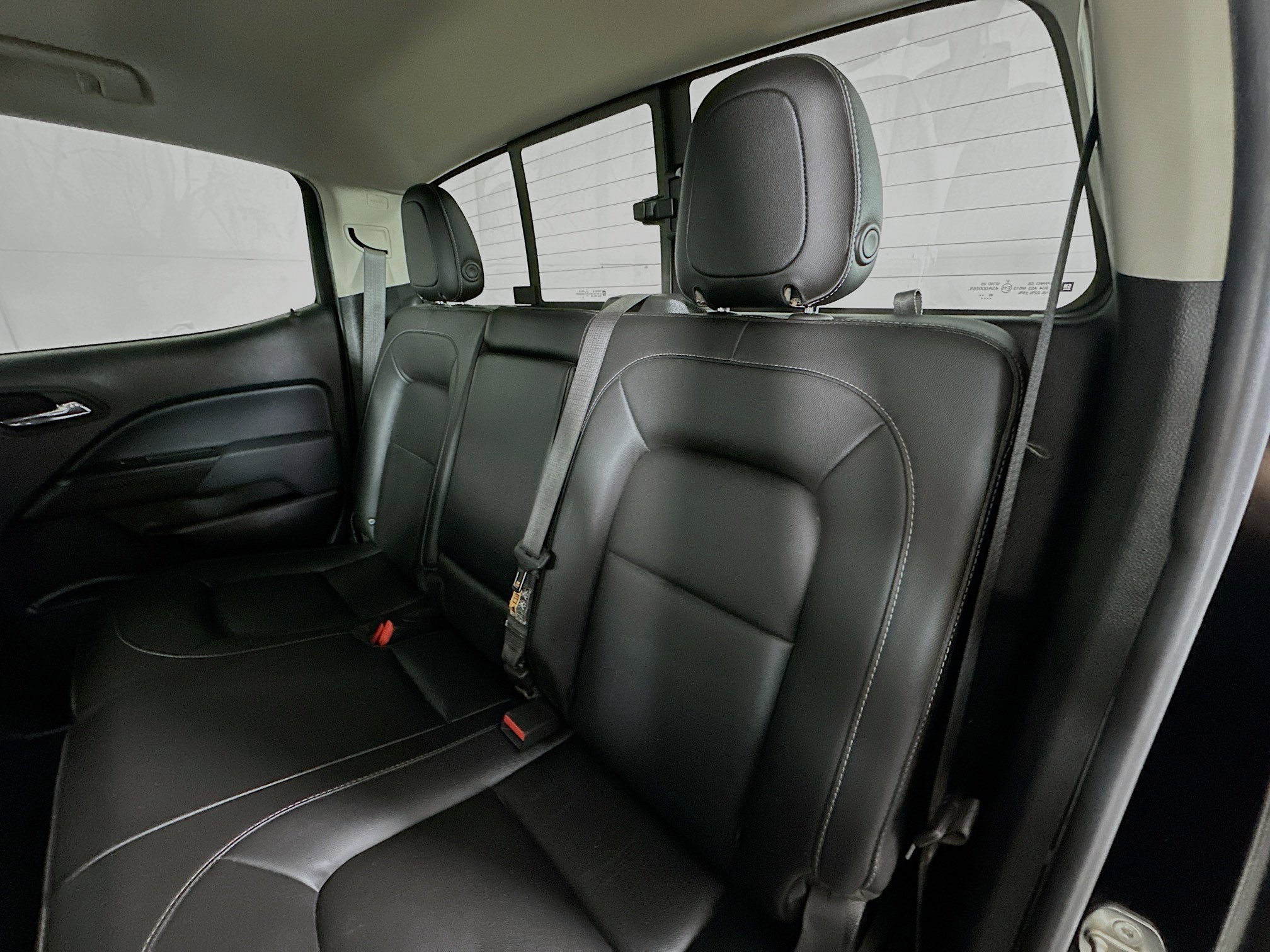 Used 2022 Black Chevrolet 4WD Z71 image 24