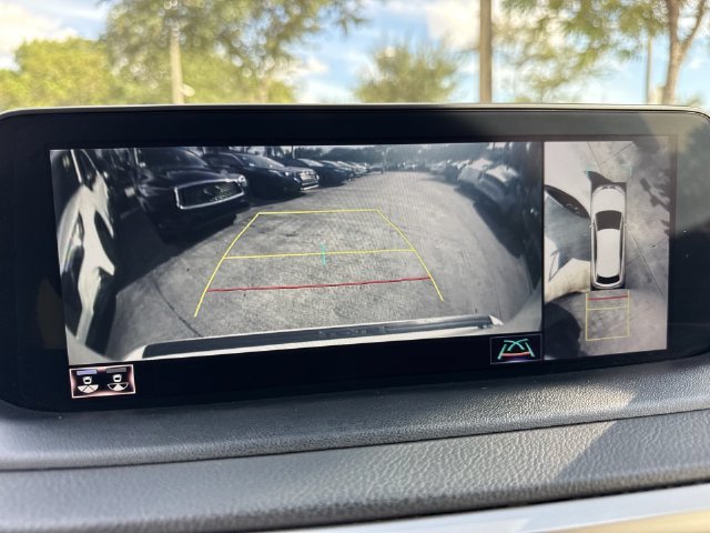 2022 Lexus RX 350 - Photo 17