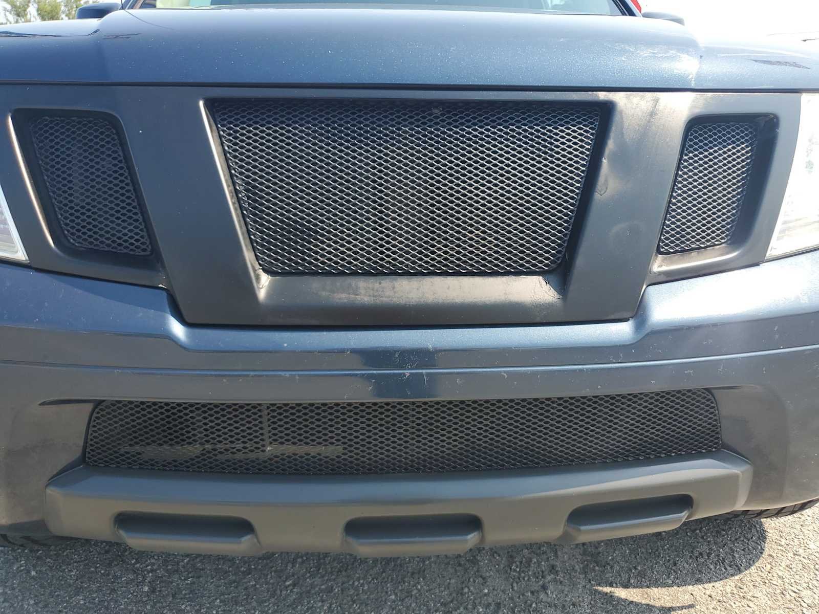Used 2019  Nissan Desert Runner image 14