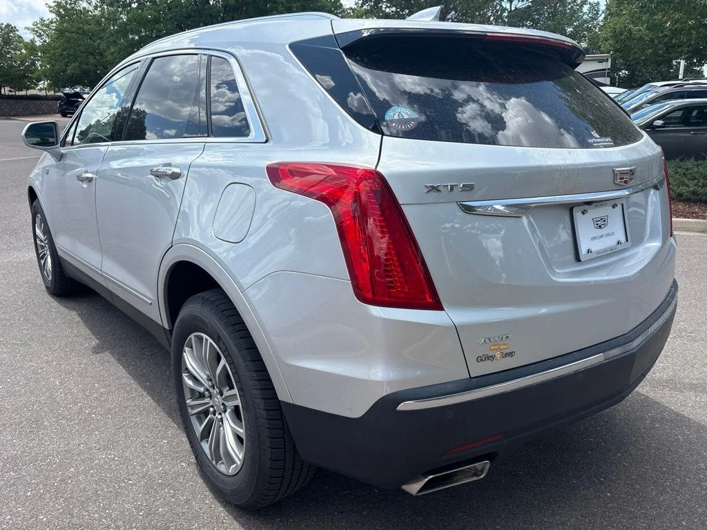 Used 2017 Radiant Silver Metallic Cadillac Luxury image 3