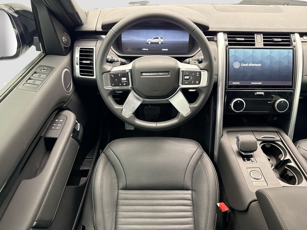 Certified Used 2025 Fuji White Land Rover S image 10