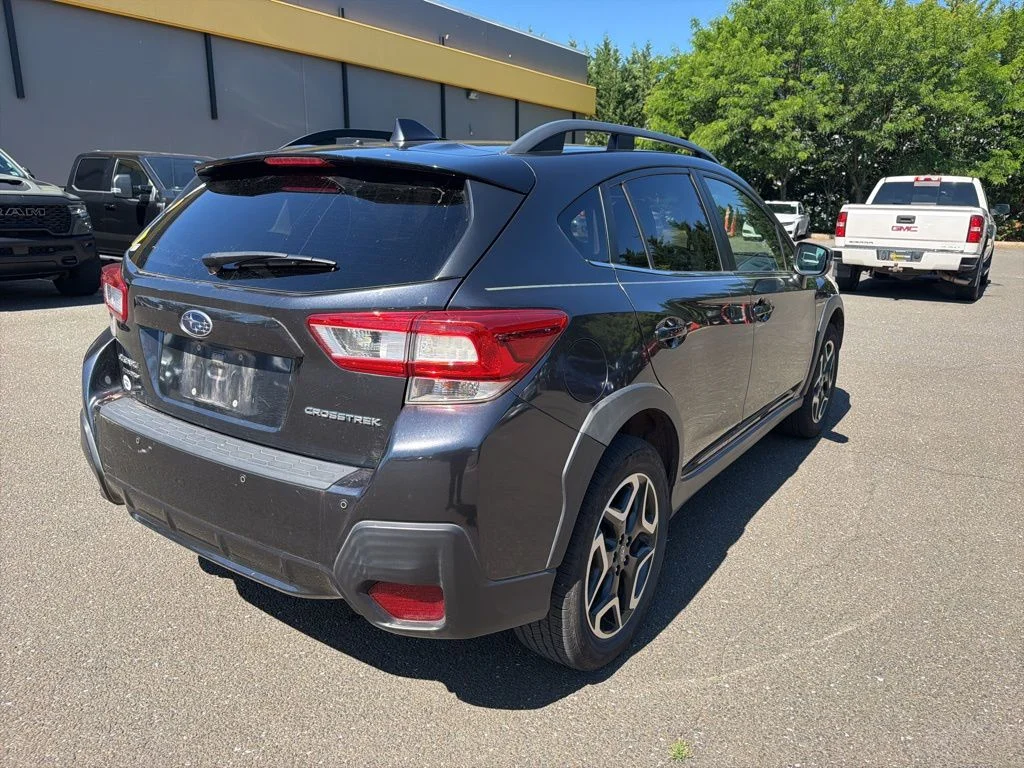 Used 2019 Gray Subaru 2.0i Limited image 7