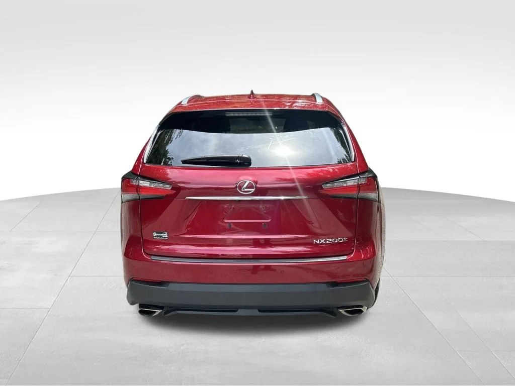 Used 2015 Red Lexus 200t image 4