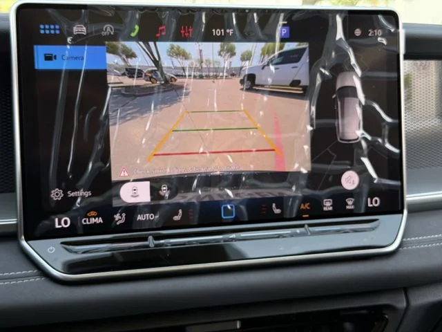 New 2026 Black Volkswagen 2.0T SE image 14