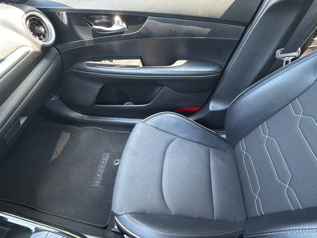 Certified Used 2024 Gray Kia GT-Line image 21