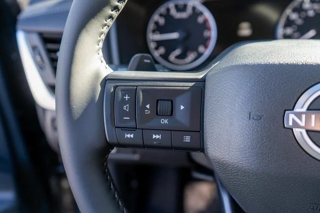 2026 Nissan Rogue SV - Photo 16