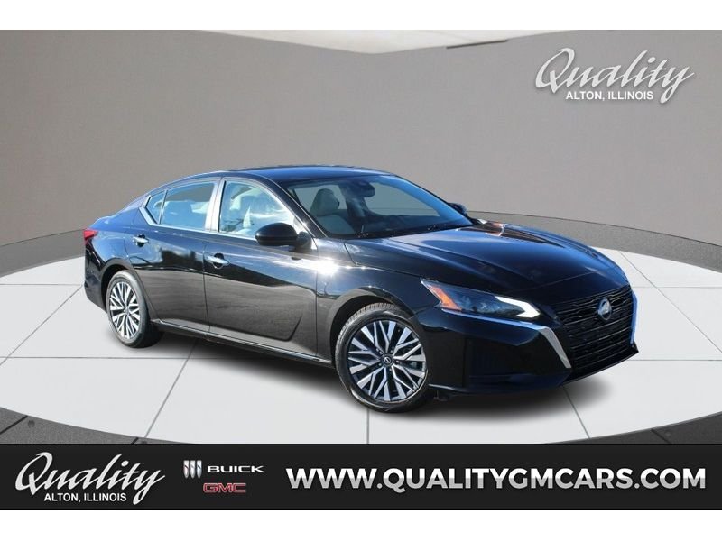 2023 Nissan Altima SV