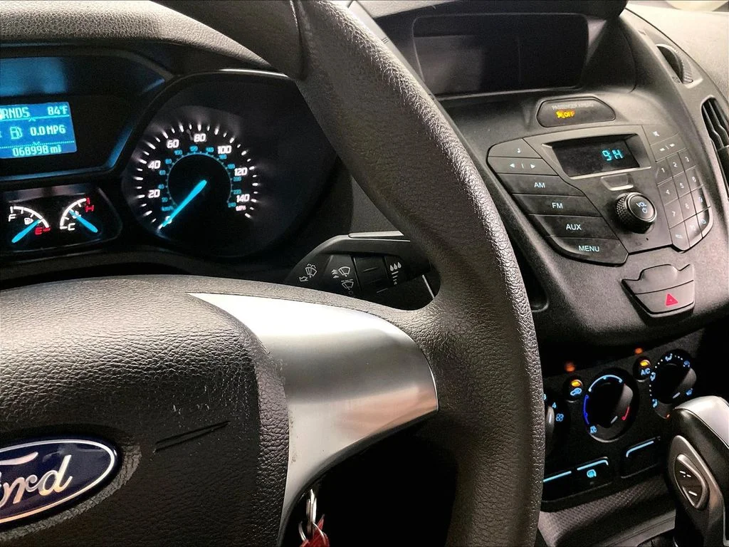 Used 2017 White Ford XL image 23