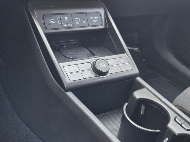 Certified Used 2024 Neoteric Yellow Hyundai SEL image 19