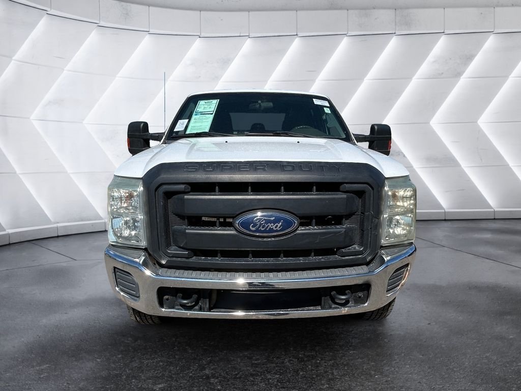 Used 2015 White Ford XL image 2