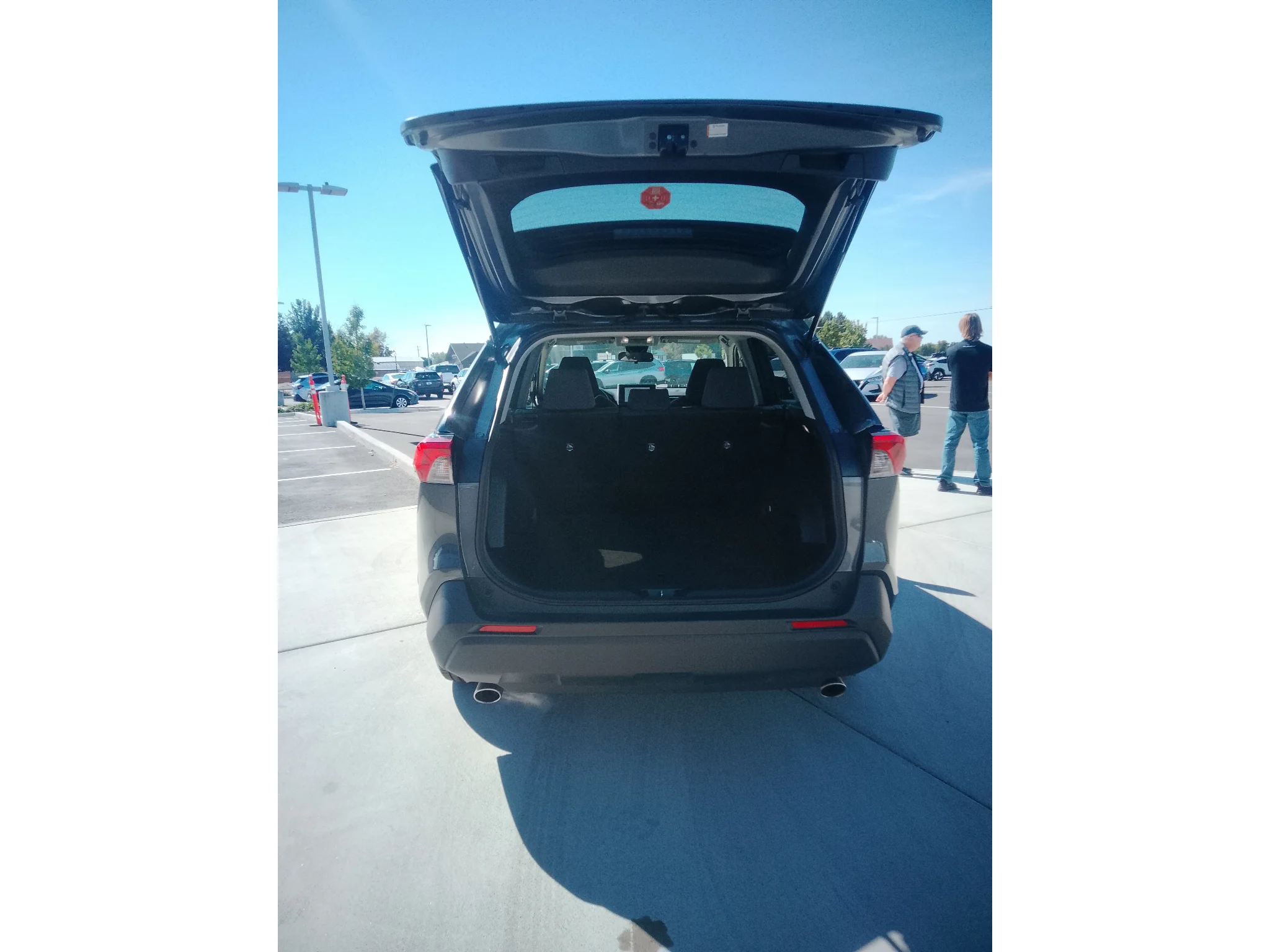 Used 2025 GRAY Toyota XLE image 11