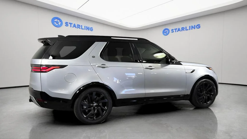 Used 2022  Land Rover S R-Dynamic image 10