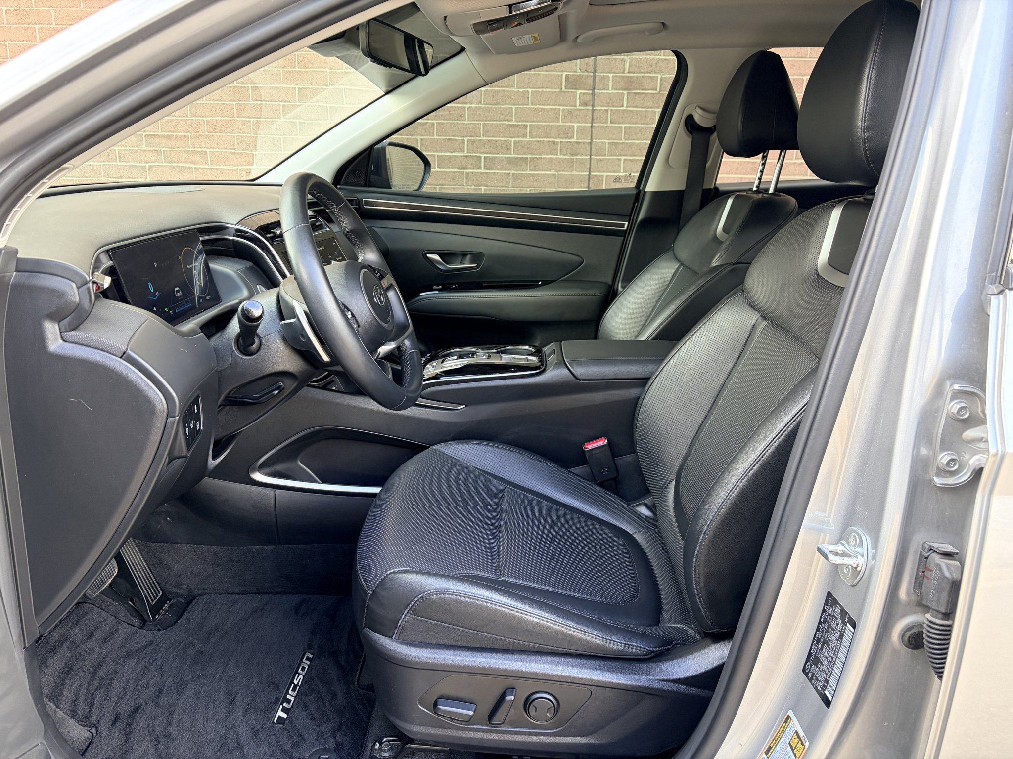 Used 2024 Shimmering Silver Hyundai Limited image 11