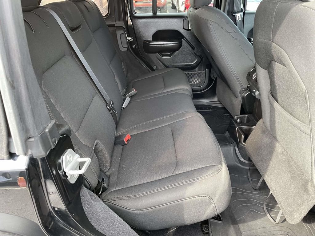 2021 Jeep Wrangler Unlimited Willys - Photo 46