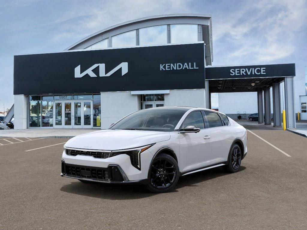 2026 Kia K4 GT-Line Turbo AT's photo